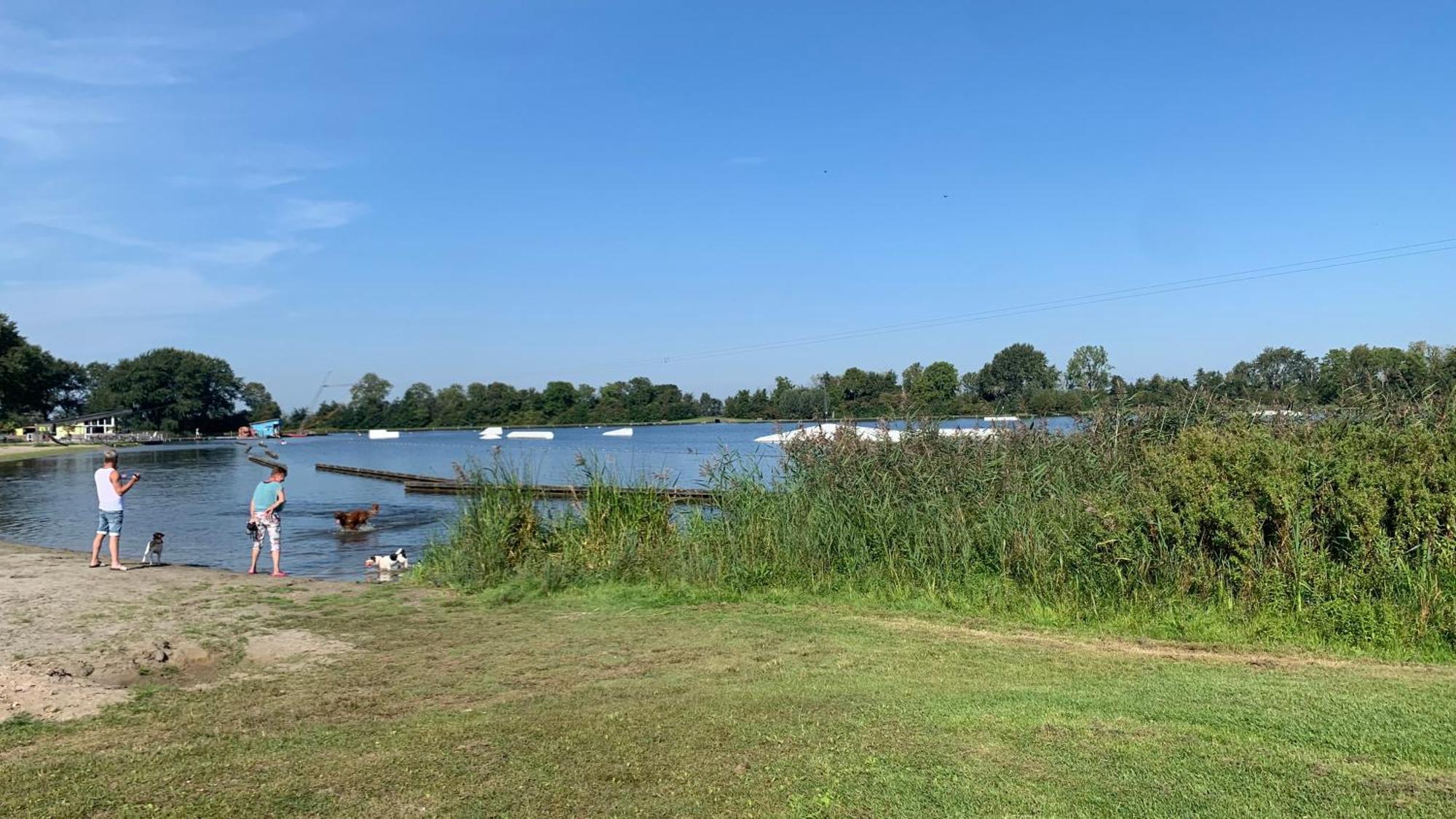 'T Paviljoenhus Bij Sneekermeer Offingawier Eksteriør bilde